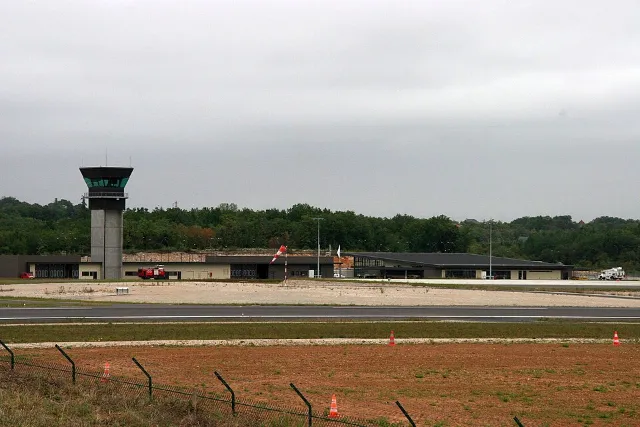 Brive-La Roche Airport.